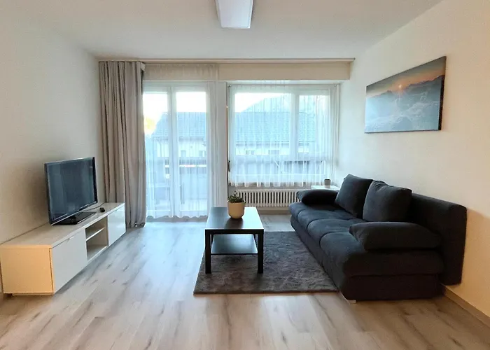 公寓 Family Friendly Duplex With Free Parking