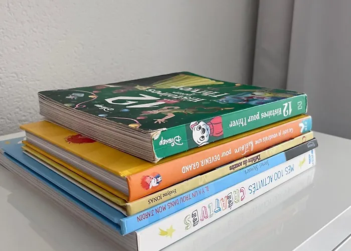 Family Friendly Duplex With Free Parking * 洛伊克巴德